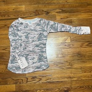 Camouflage Long Sleeve Shirt Girls Size Large (14-16)